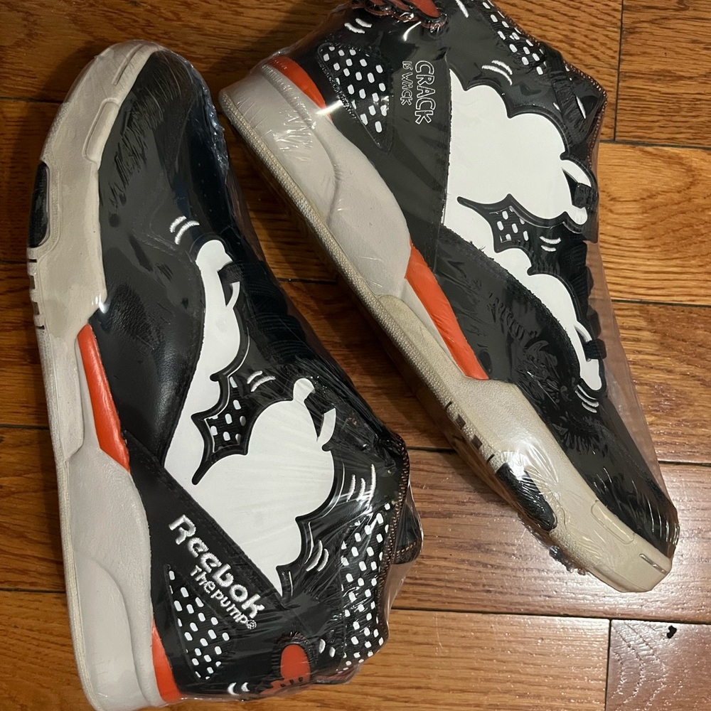 Reebok pump omni  Keith Haring   Men's size US 8.5